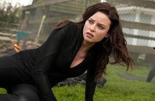 超越时间线 第四季,时空交错，命运再续