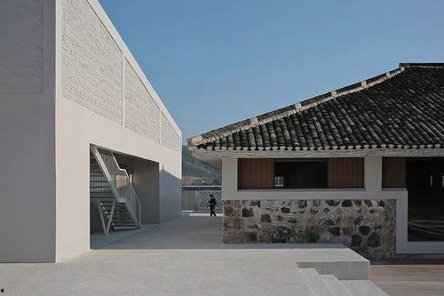 帝妃荒野筑粮仓,共筑粮仓传奇